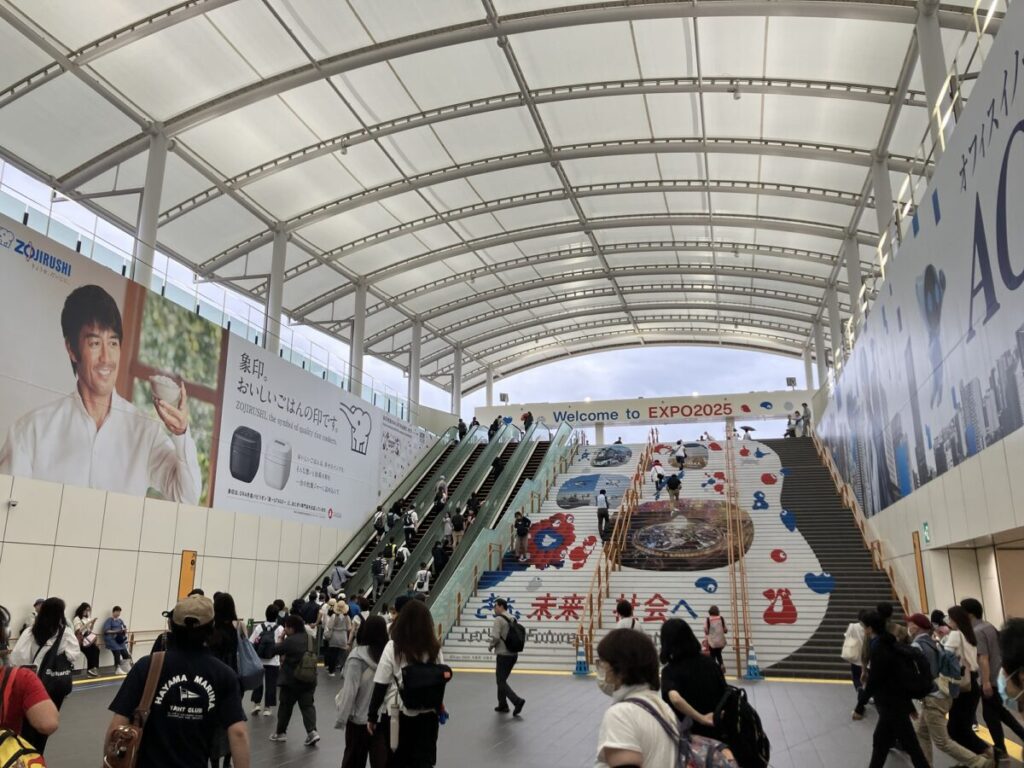 夢洲駅
