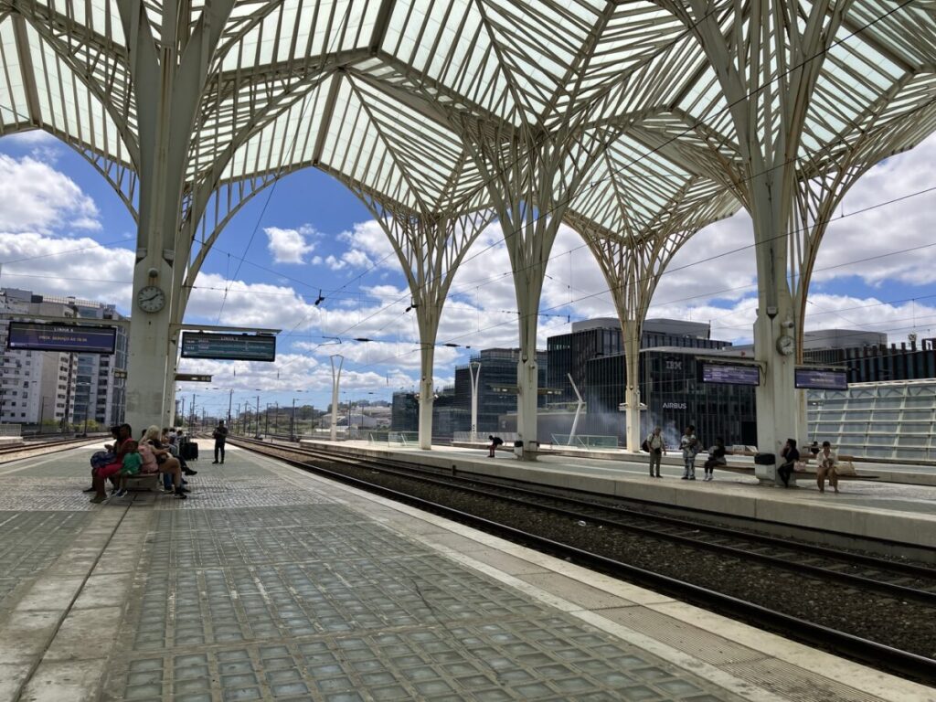 駅のホーム