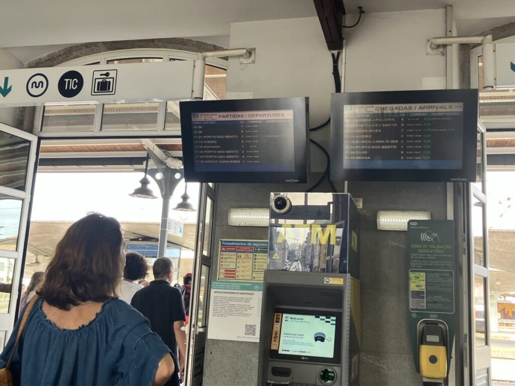 電光掲示板