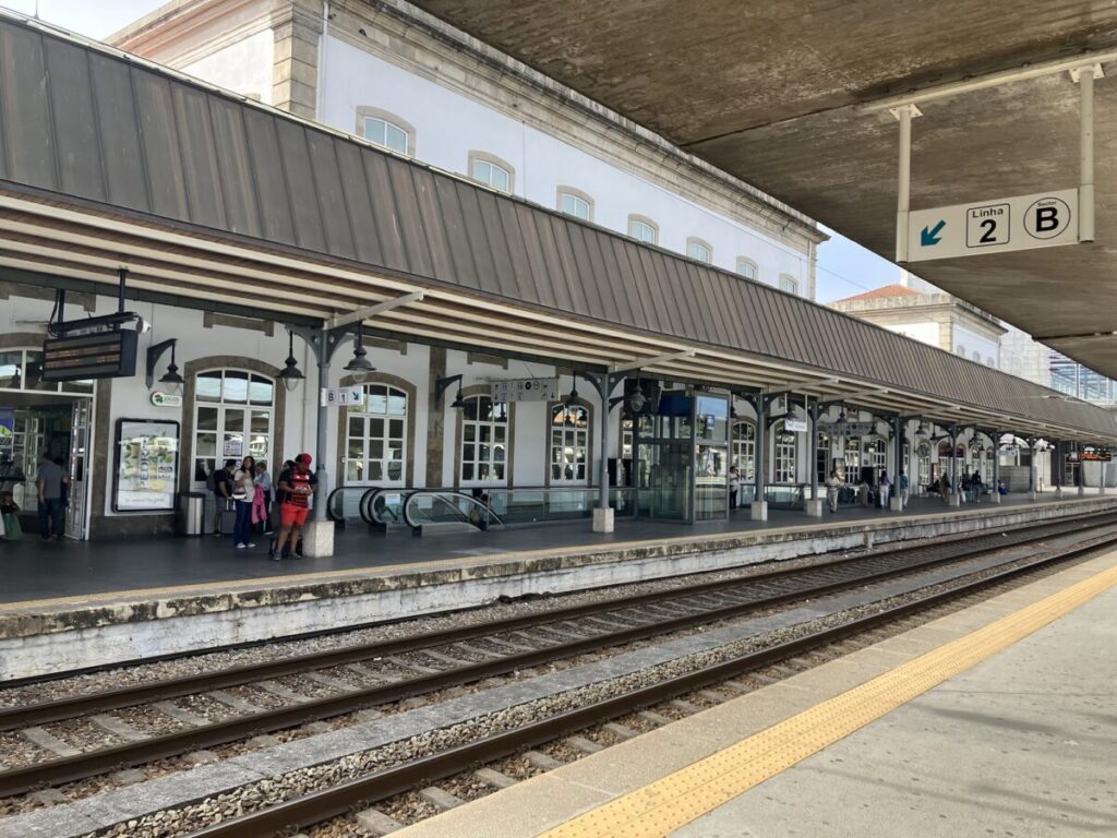 カンパニャン駅到着