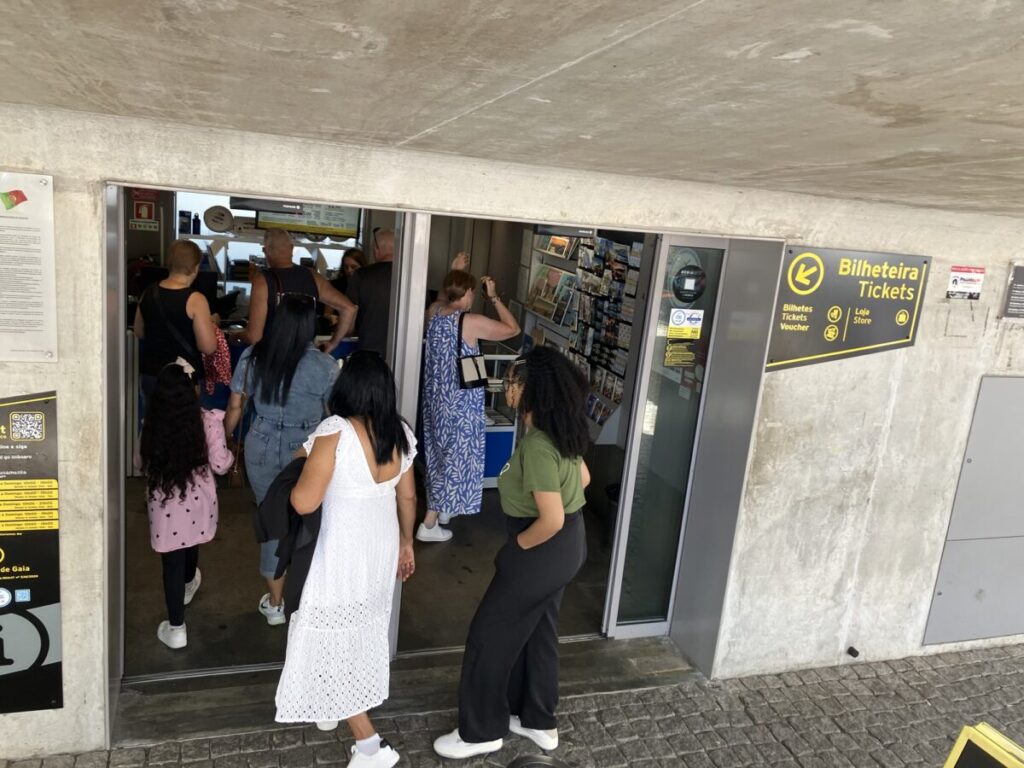 チケット売り場